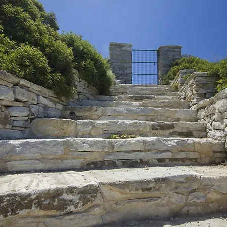 Romanzza Aliko Beach