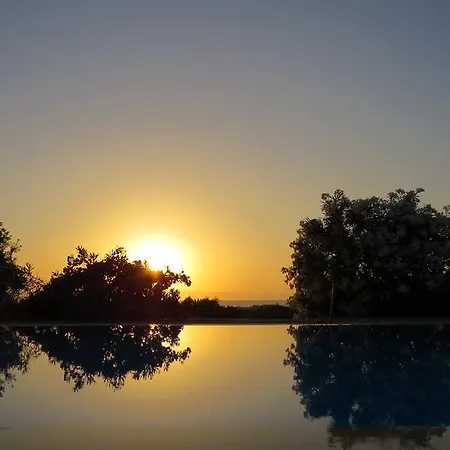 Lägenhetshotell Romanzza Aliko Beach